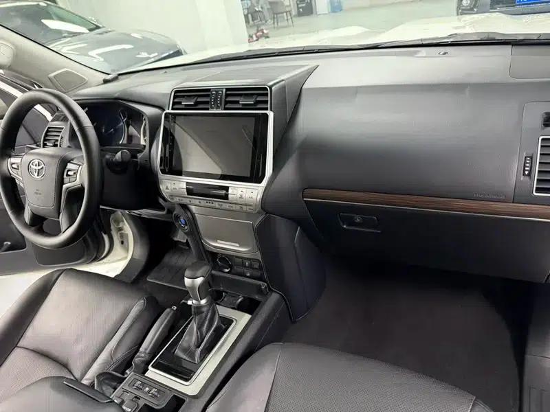 2018 Prado 3.5L Automatic TX-L with Rear-mounted Spare Tire — миниатюра 9