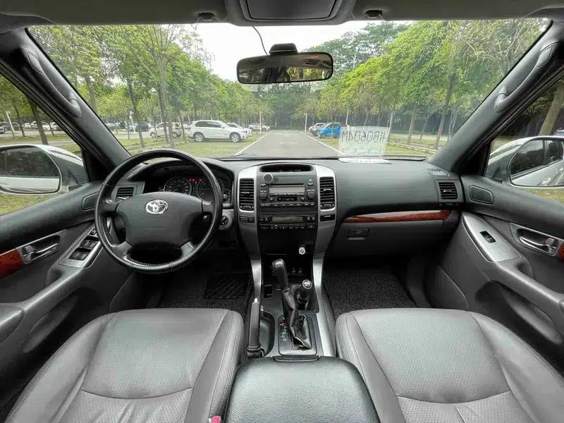 2005 Prado 4.0L Automatic GX Luxury Edition — миниатюра 15