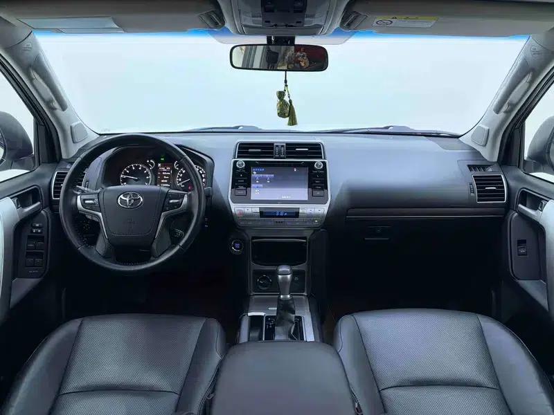 2019 Prado 3.5L Automatic TX-L Premium Edition with Rear-mounted Spare Tire — миниатюра 18