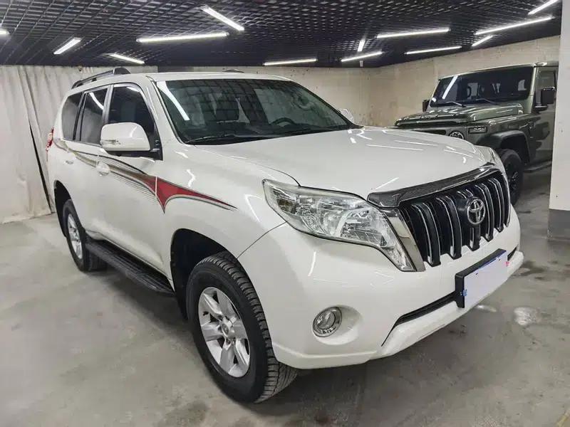 2016 Prado 2.7L Automatic Standard Edition — миниатюра 3