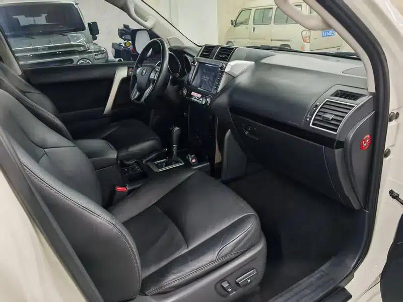2016 Prado 2.7L Automatic Standard Edition — миниатюра 7