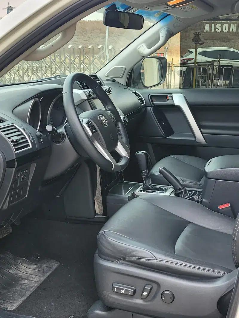2016 Prado 2.7L Automatic Standard Edition — миниатюра 8
