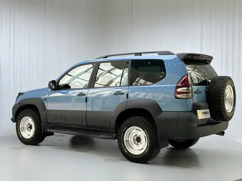 2005 Prado 4.0L Automatic GX Sport DVD Edition — миниатюра 4