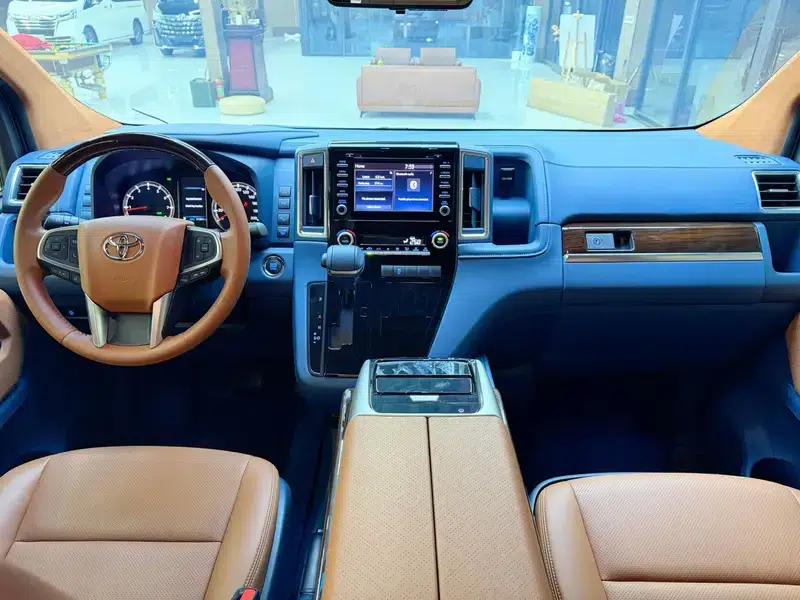 Granvia (overseas) 2024 3.5L Automatic Rear-Wheel Drive 6-Seater Parallel Import — миниатюра 10