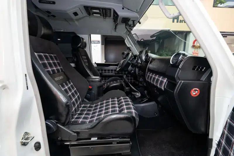 2024 Land Cruiser 70 Series, 4.0L Manual, 4WD, 5-Seater, Parallel Import — миниатюра 3