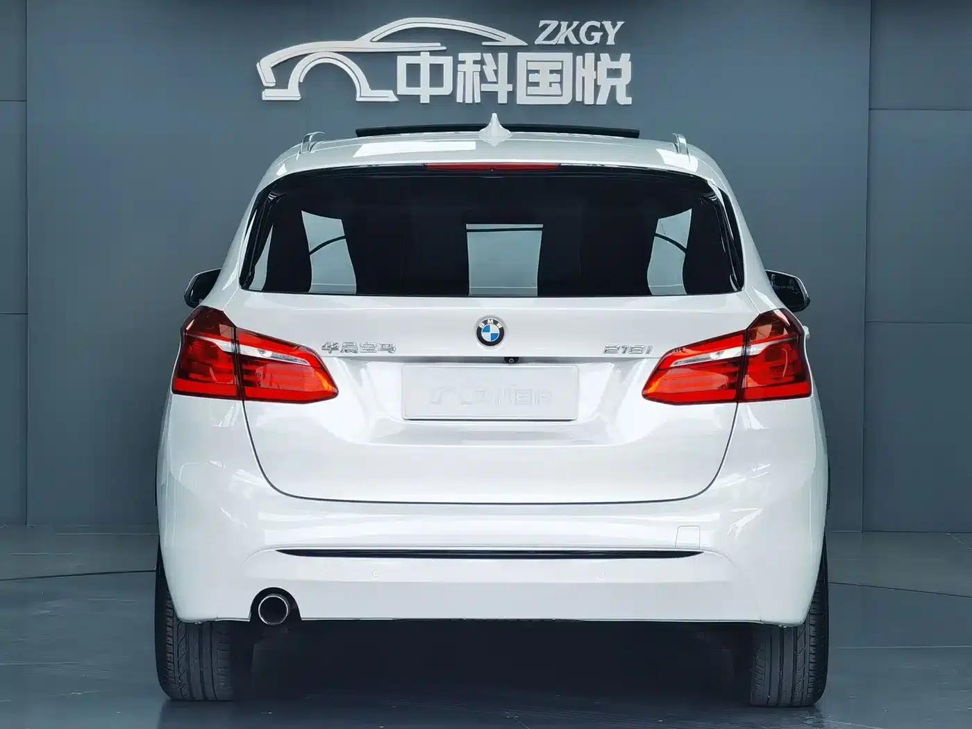 2016 BMW 2 Series Gran Tourer 218i Sport Design Package — миниатюра 7