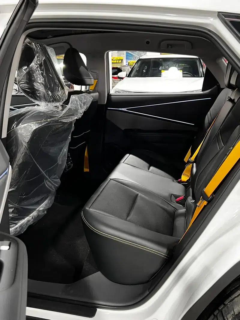 Toyota BZ5 2025 550 PRO Smart Edition — миниатюра 18
