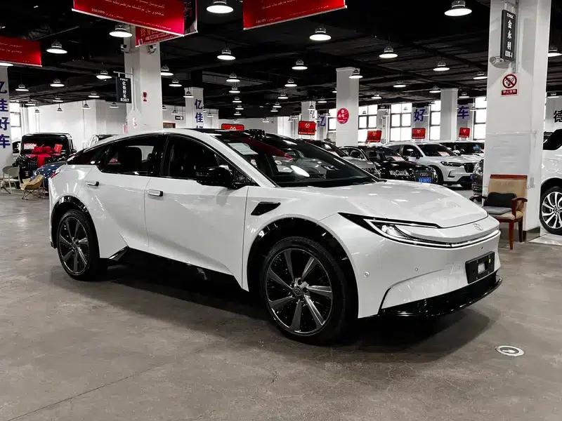 Toyota BZ5 2025 550 PRO Smart Edition — миниатюра 3