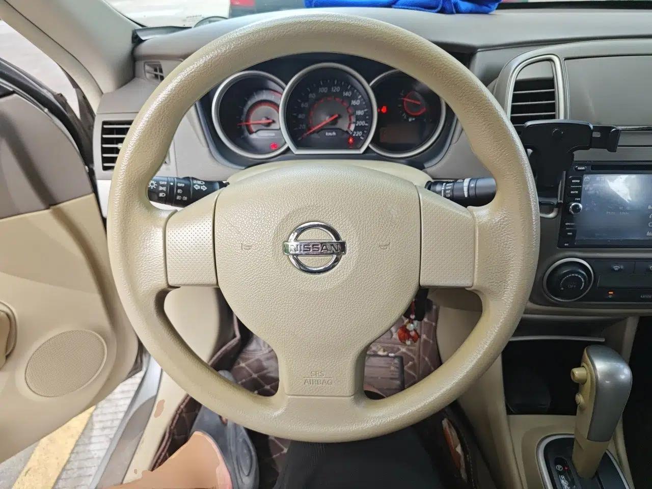 Nissan Sylphy 2012 Classic 1.6XE Automatic Comfort Edition — миниатюра 10