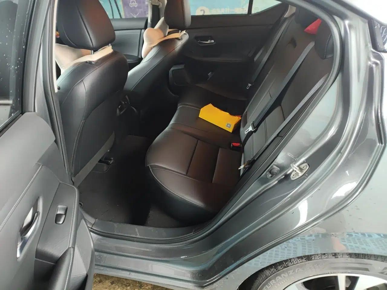 Nissan Sylphy 2021 1.6L XL CVT Smart Enjoyment Edition — миниатюра 17