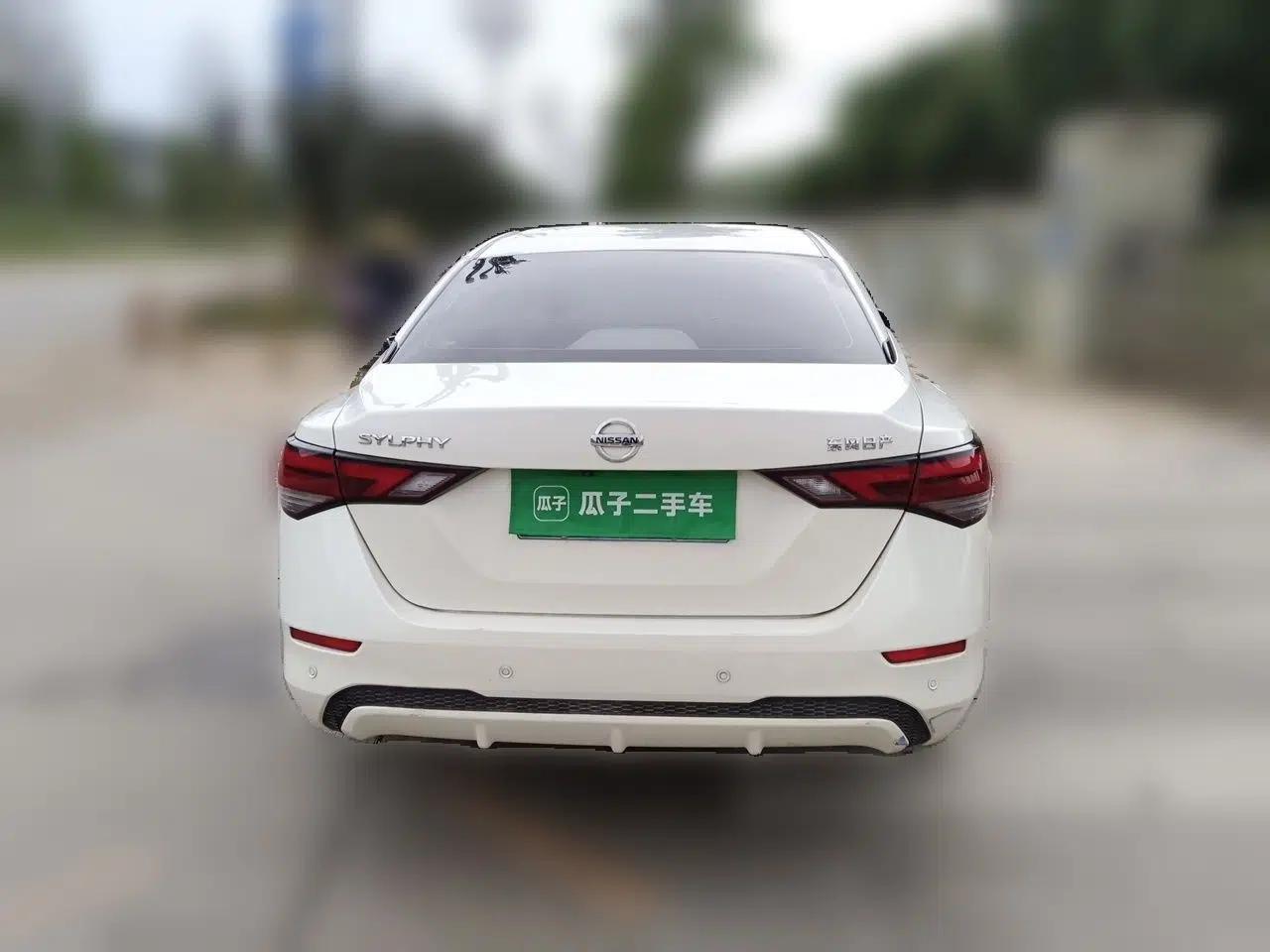 Nissan Sylphy 2022 1.6L XL CVT Enjoyment Edition — миниатюра 5