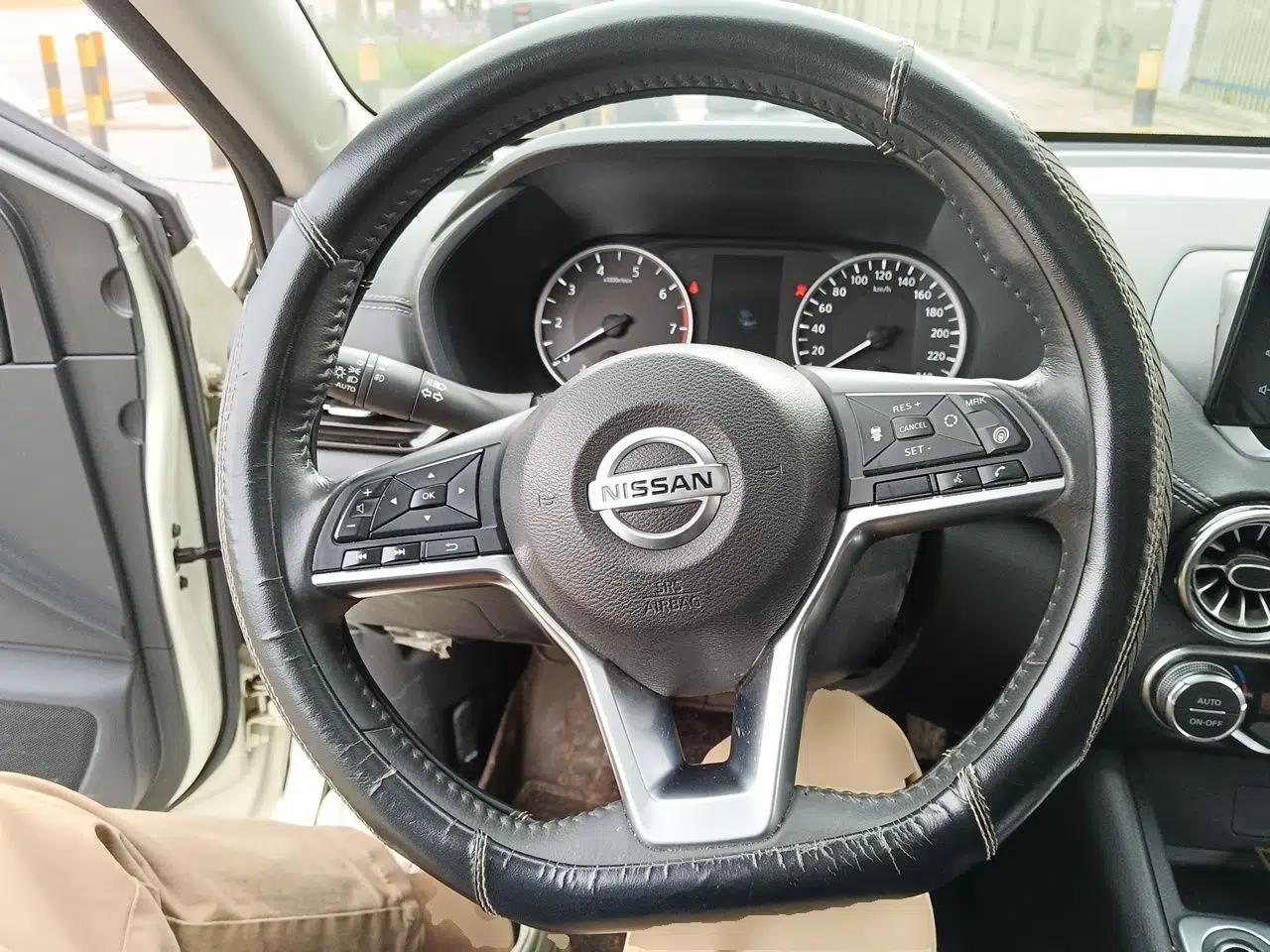 Nissan Sylphy 2022 1.6L XL CVT Enjoyment Edition — миниатюра 10
