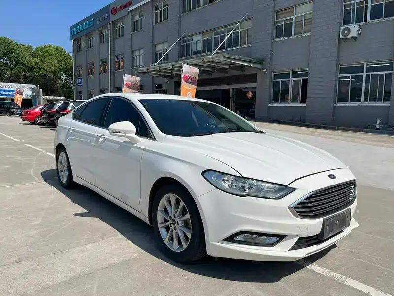 2017 Ford Mondeo EcoBoost 180 Fashion Edition — миниатюра 3