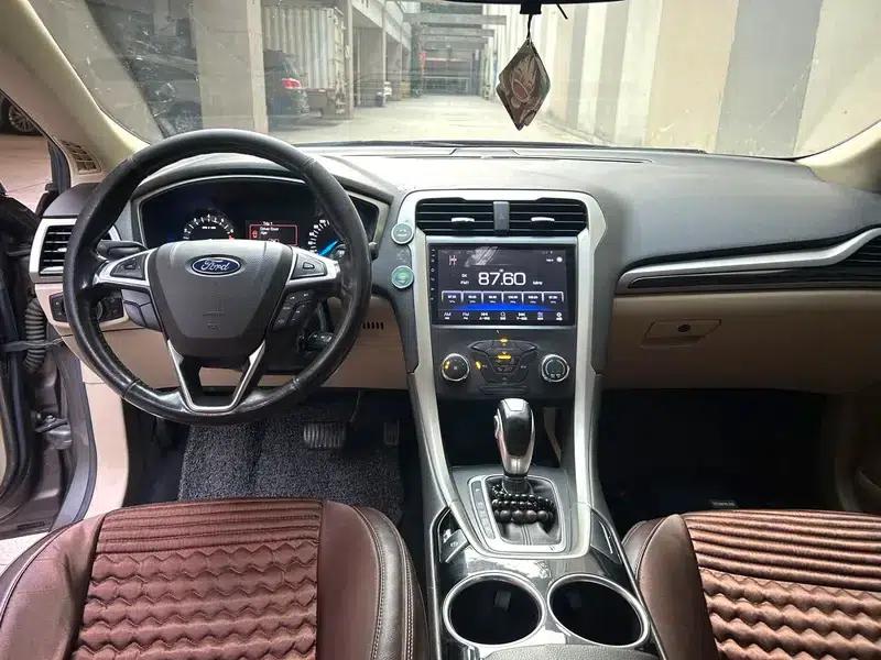 2013 Ford Mondeo 1.5L GTDi180 Comfort — миниатюра 7
