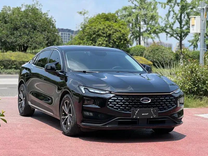 2022 Ford Mondeo EcoBoost 245 Fashion Edition — миниатюра 3