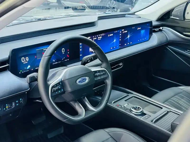 2025 Ford Mondeo EcoBoost 180 Luxury — миниатюра 16