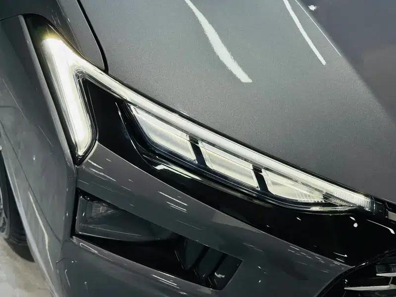 2025 Ford Mondeo EcoBoost 180 Luxury — миниатюра 10