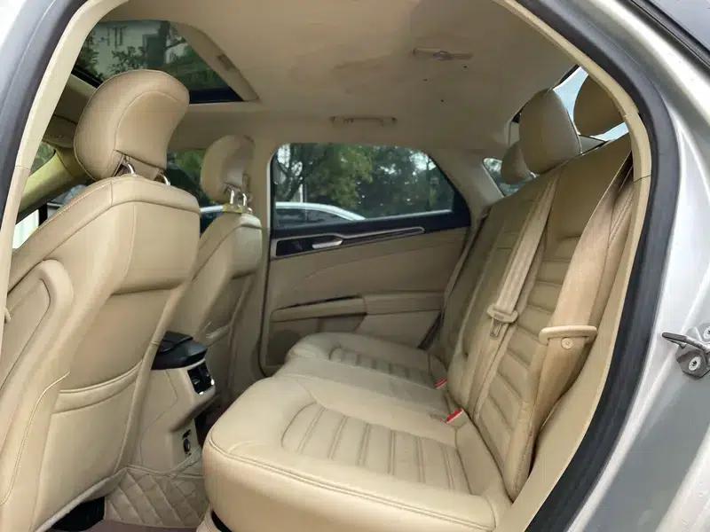 2013 Ford Mondeo 1.5L GTDi180 Fashion Edition — миниатюра 9