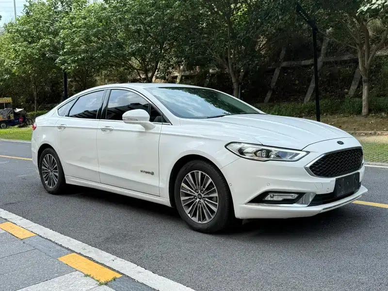 Mondeo 2017 2.0L HEV Supreme Flagship Edition — миниатюра 3