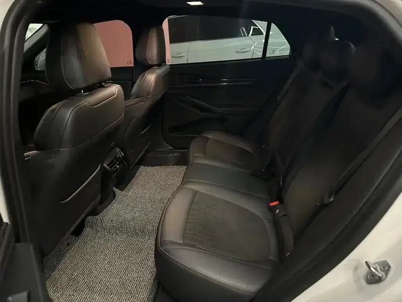 2023 Ford Mondeo EcoBoost 180 Comfortline — миниатюра 9