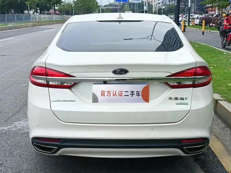 2018 Ford Mondeo EcoBoost 200 Fashion Edition — миниатюра 5