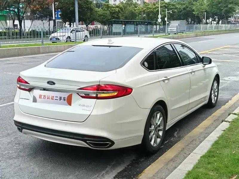 2018 Ford Mondeo EcoBoost 200 Fashion Edition — миниатюра 6