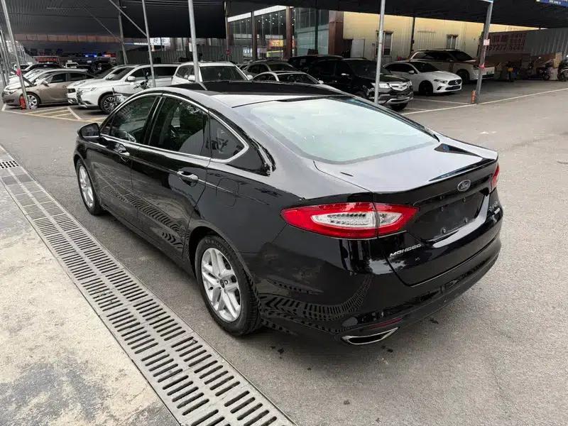 2013 Ford Mondeo 1.5L GTDi180 Fashion Edition — миниатюра 4