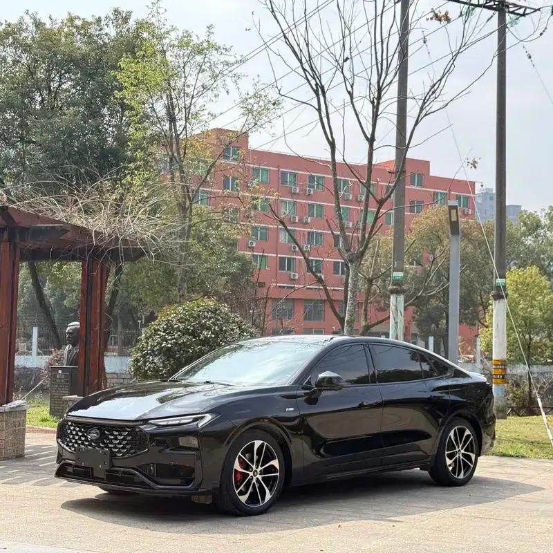 2022 Ford Mondeo EcoBoost 245 ST-Line — миниатюра 8