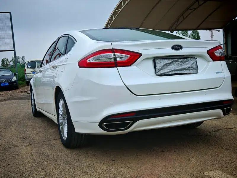2013 Ford Mondeo 2.0L GTDi200 Fashion Edition — миниатюра 4