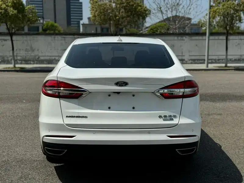 2020 Ford Mondeo EcoBoost 200 Fashion Edition — миниатюра 4
