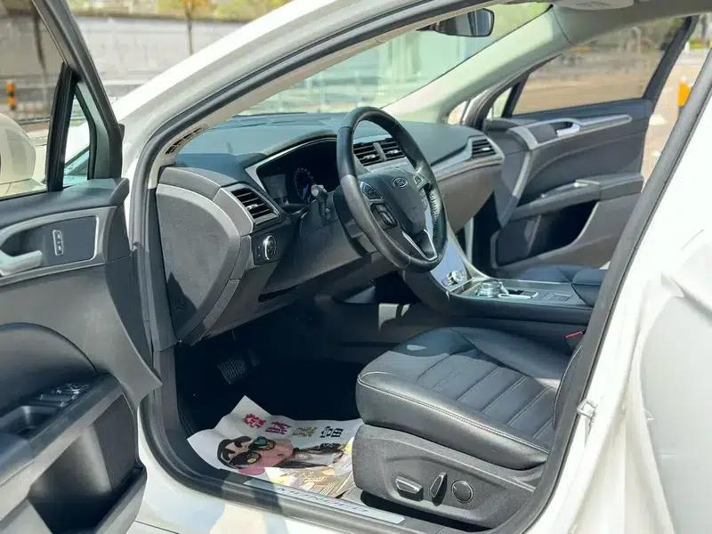 2020 Ford Mondeo EcoBoost 200 Fashion Edition — миниатюра 9