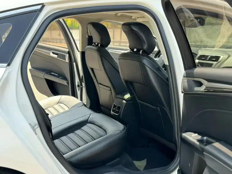 2020 Ford Mondeo EcoBoost 200 Fashion Edition — миниатюра 10