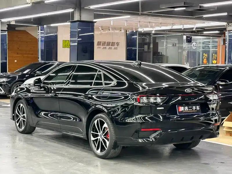 2022 Ford Mondeo Facelift EcoBoost 245 Supreme Edition — миниатюра 4
