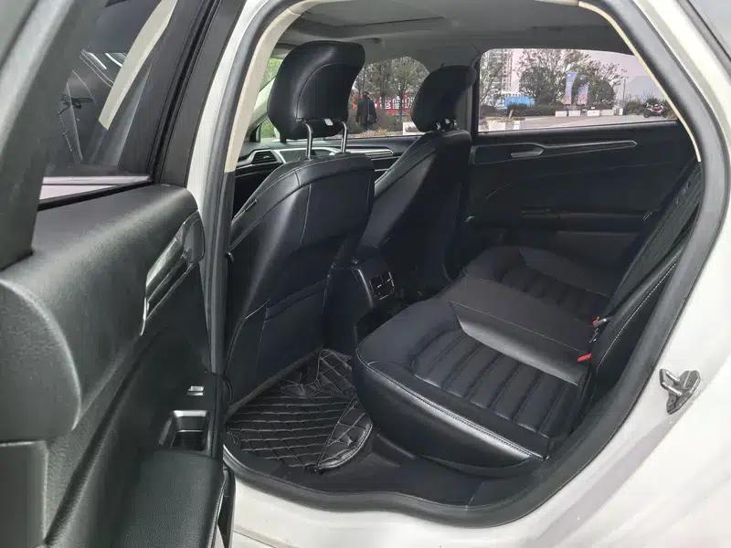 2020 Ford Mondeo EcoBoost 180 Fashion Edition — миниатюра 10