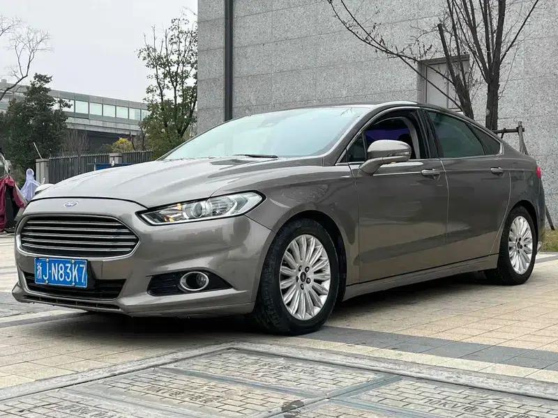 2013 Ford Mondeo 2.0L GTDi200 Fashion Edition — миниатюра 1