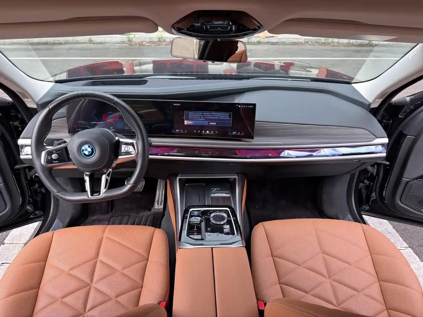 BMW i7 2023 eDrive50L Leading M Sport Package — миниатюра 6