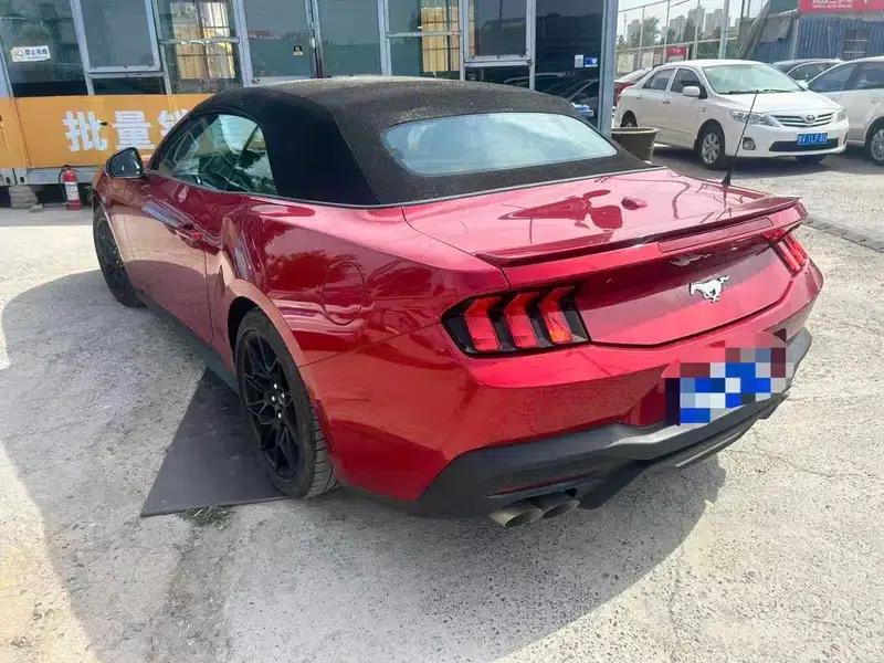 2024 Mustang 2.3T EcoBoost Coupe Performance Edition — миниатюра 3