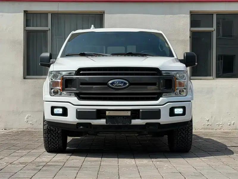 2018 Ford F-150 Raptor 3.5T Automatic 4WD 5-seater Parallel Import — миниатюра 2