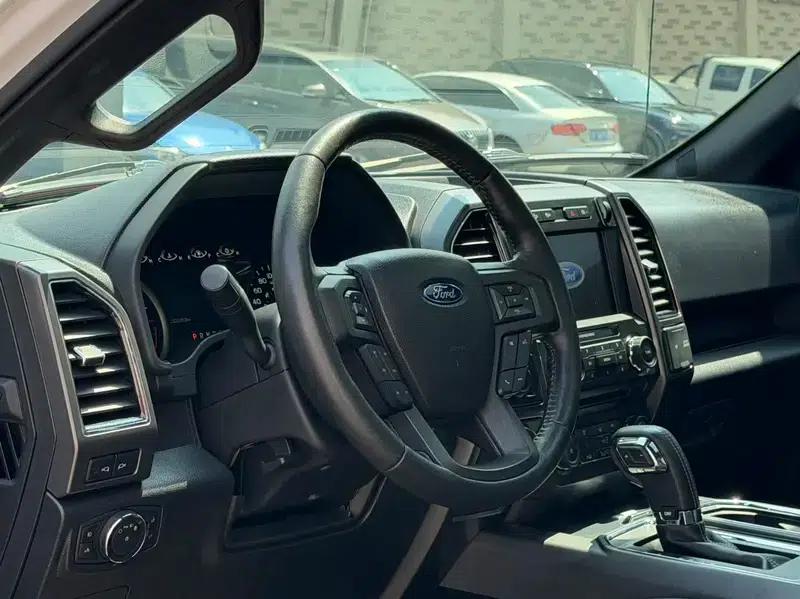 2018 Ford F-150 Raptor 3.5T Automatic 4WD 5-seater Parallel Import — миниатюра 19