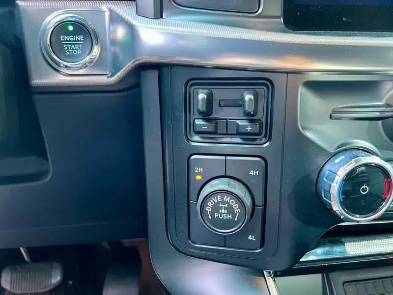 2023 Ford F-150 Raptor EcoBoost 3.5T V6 — миниатюра 18