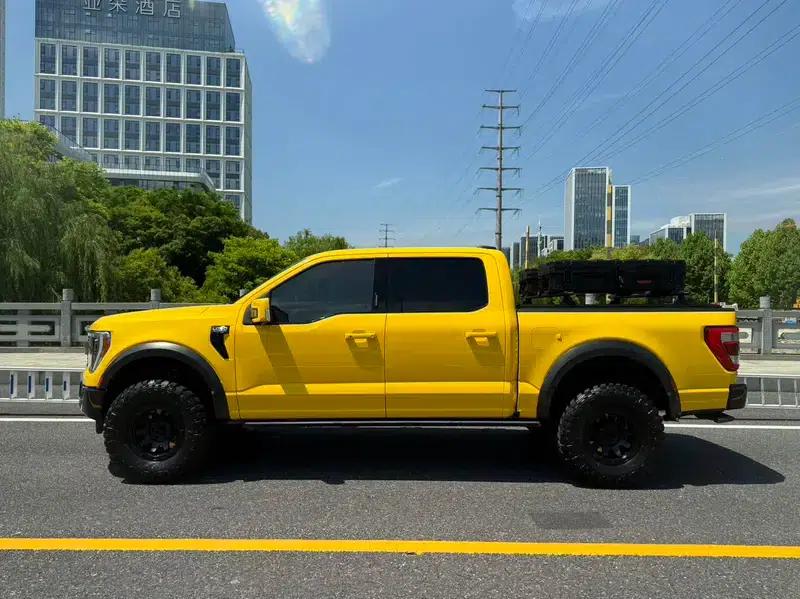 2021 Ford F-150 Raptor 3.5T Automatic 4WD 5-seater Parallel Import — миниатюра 3