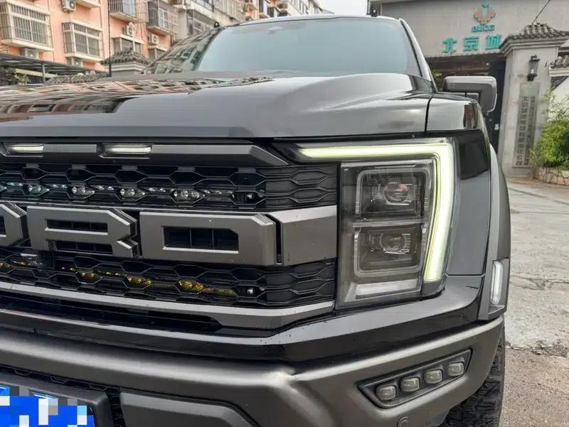 2023 Ford F-150 Raptor EcoBoost 3.5T V6 — миниатюра 8