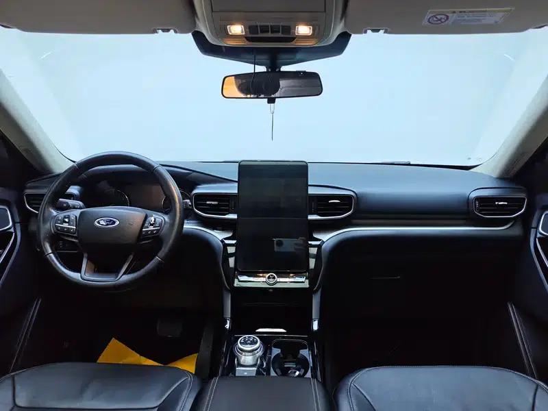 2020 Ford Explorer EcoBoost 285 Rear-Wheel Drive Fashion Edition 7-Seater — миниатюра 14