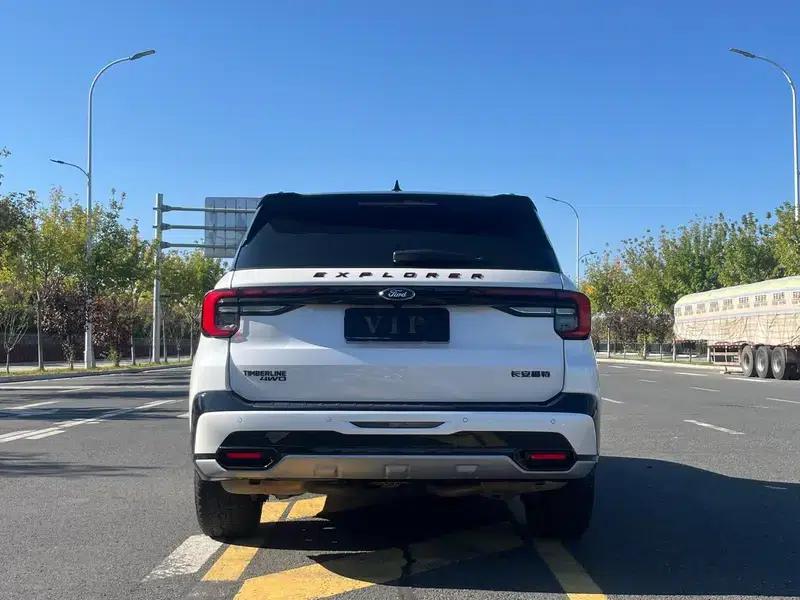 Explorer 2023 EcoBoost 285 4WD Kunlun Pinnacle Edition 6-seater — миниатюра 5