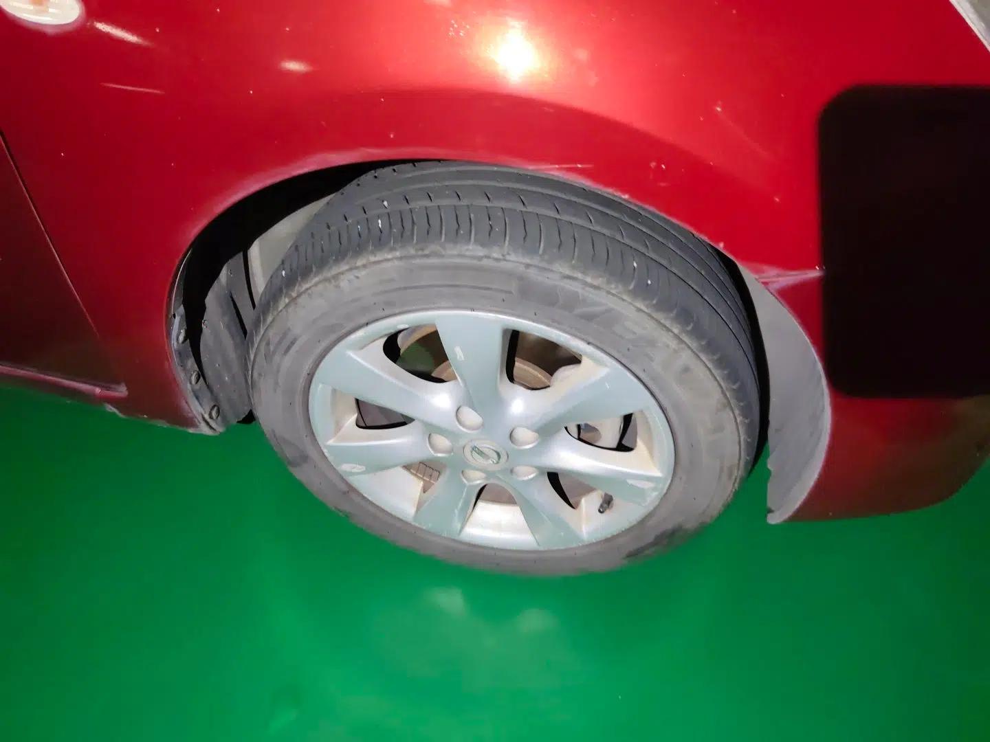 Nissan Tiida 2011 1.6L CVT Smart Version — миниатюра 8