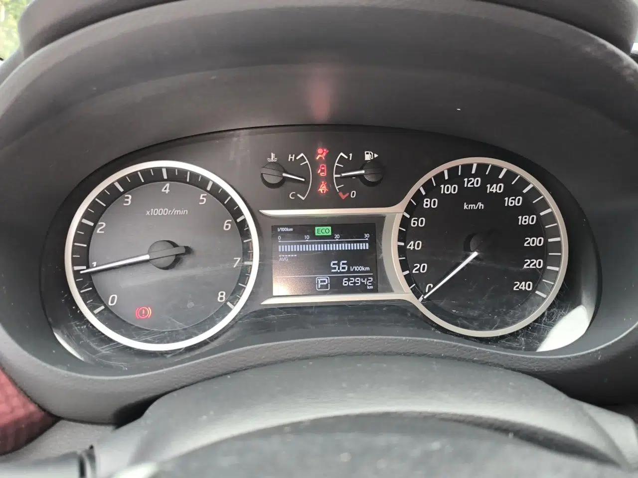 Nissan Lannia 2016 1.6L CVT Smart Cool Edition — миниатюра 11