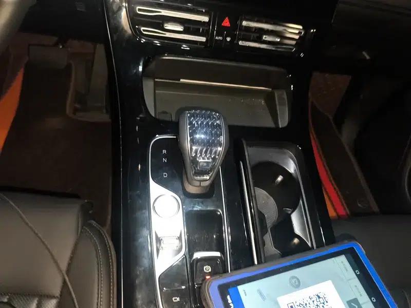 Trumpchi M8 2024 Master Series 2.0TGDI Premium Edition — миниатюра 14