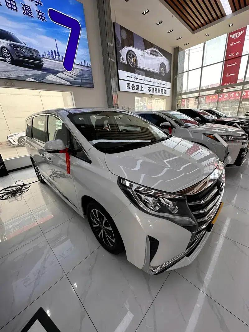 Trumpchi M8 2023 Leading Series 390T Luxury Edition — миниатюра 3