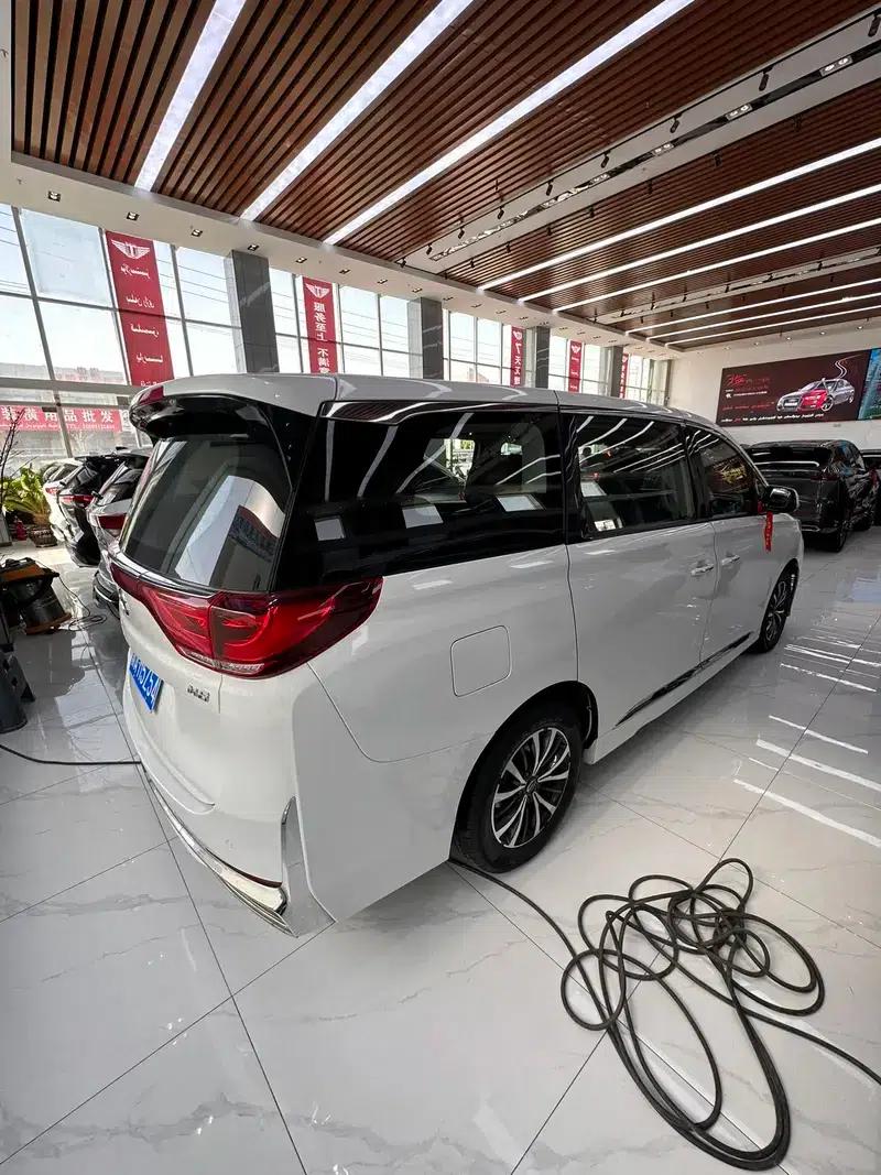 Trumpchi M8 2023 Leading Series 390T Luxury Edition — миниатюра 8