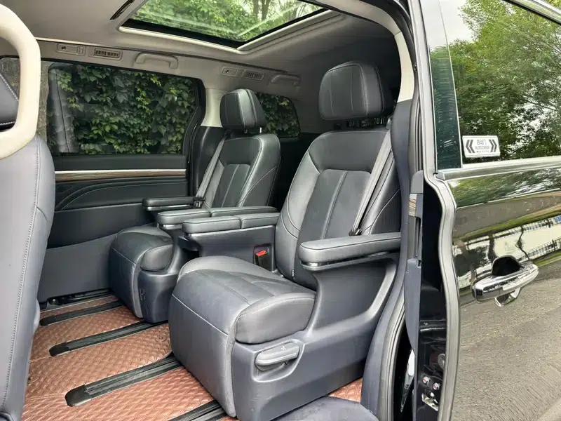 Trumpchi M8 2021 Master Series 390T Supreme Edition — миниатюра 9